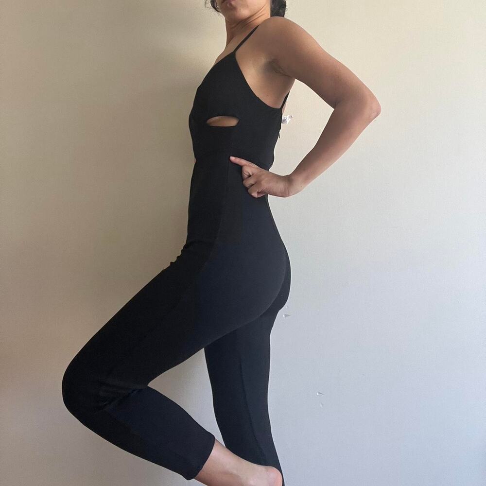 Black cutout jumpsuit SIZE SMALL - Picture 3 of 8